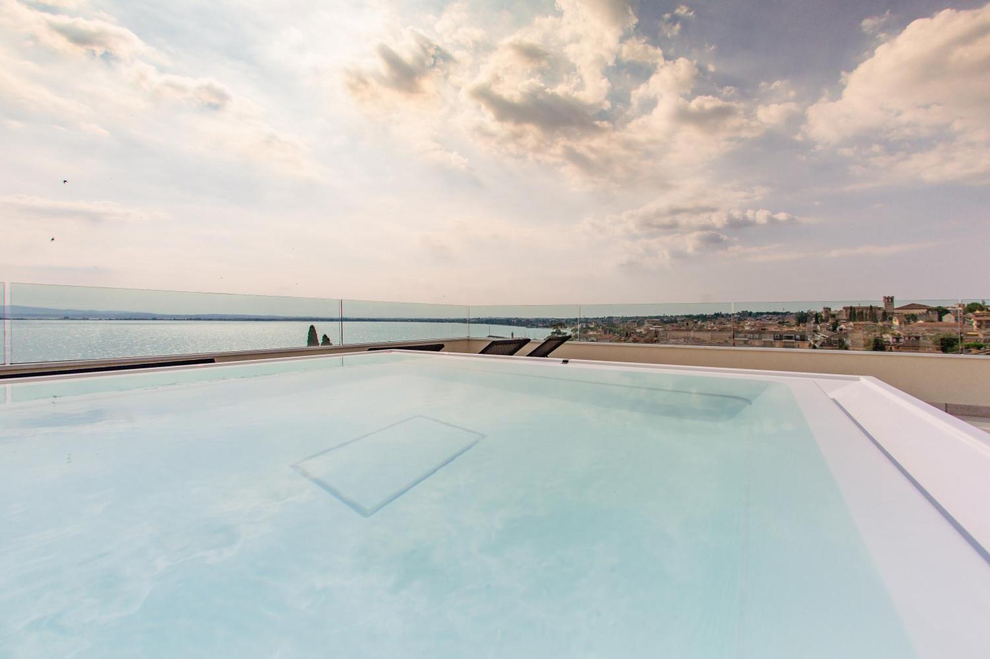 Hotel Bonotto Desenzano del Garda Exterior photo