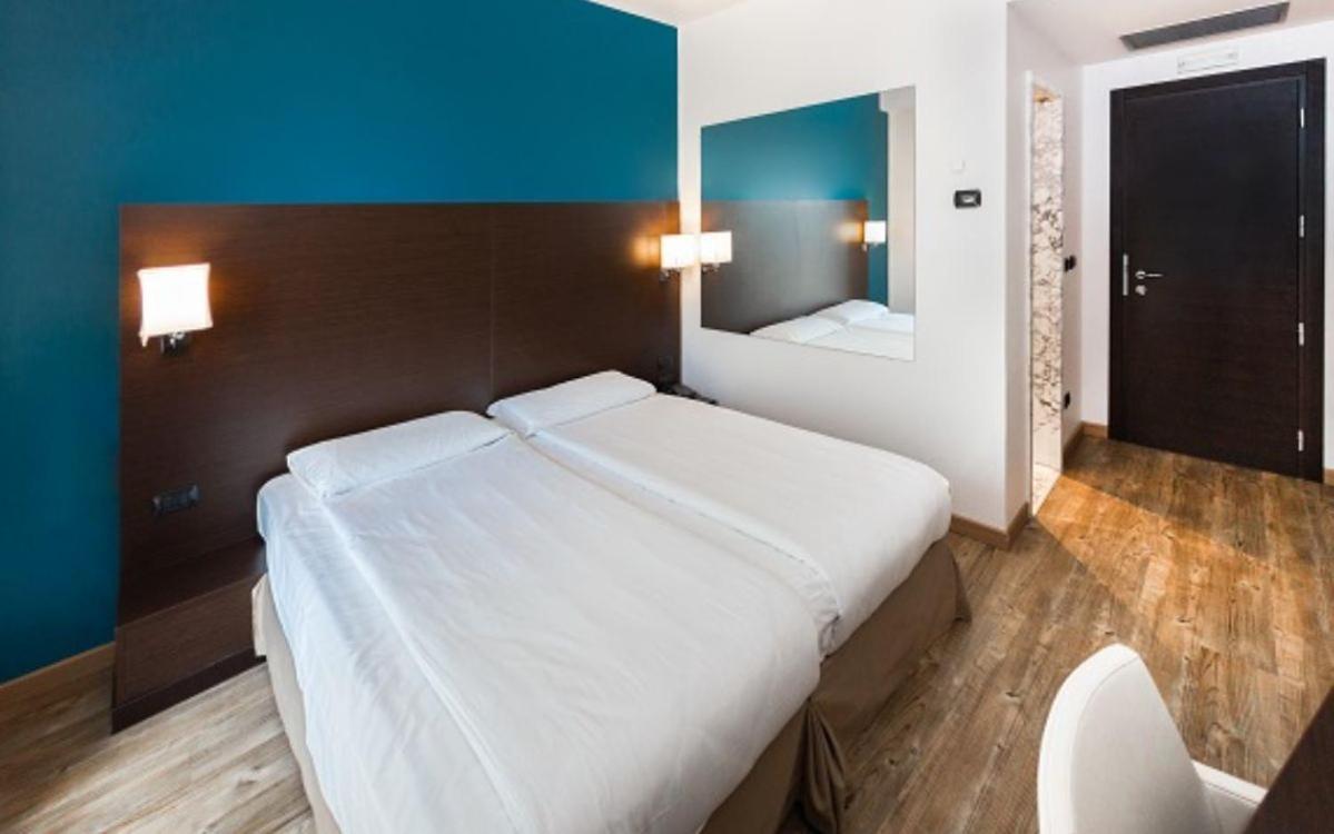 Hotel Bonotto Desenzano del Garda Exterior photo